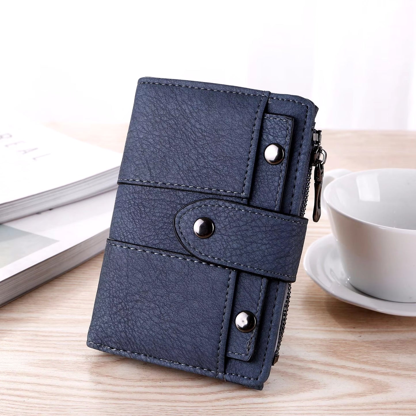 Women Wallet Simple Retro Rivets Short Wallet Coin Purse Card Holders Handbag for Girls Purse Small Wallet Ladies Bolsa Feminina